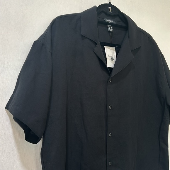 FOREVER 21 WOVEN TOP SHIRT BLACK OVERSIZED MENS SZ SMALL NEW - Picture 5 of 11